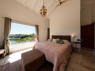 Foto 23 de VENTA CASA 5 AMB A LA LAGUNA B. EL CANTON ISLAS