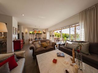 Foto 5 de VENTA CASA 5 AMB A LA LAGUNA B. EL CANTON ISLAS