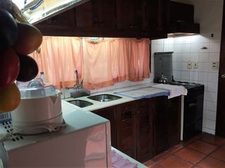 Foto 5 de EXCELENTE CHALET 4 DORMITORIOS MAS DEPENDENCIA EN LA PARADA 35 DE LA MANSA -PUNTA DEL ESTE
