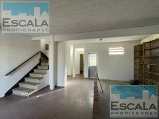 Foto 2 de CASA 2 DORM EN ALQUILER CON COCHERA