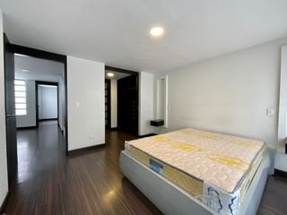 Foto 12 de En venta amplia casa de 3 niveles en Santa Bárbara, Bogotá
