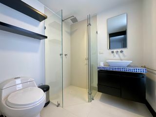 Foto 15 de En venta amplia casa de 3 niveles en Santa Bárbara, Bogotá