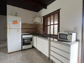 Foto 8 de Casa de tres dormitorios en Roldan pileta jardin amplia