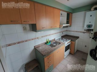 Foto 3 de Departamento en venta, 3 amb. Calderon de la Barca 1800, cochera, balcon, Monte Castro