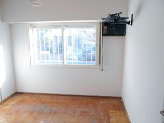 Foto 9 de Venta Departamento 3 Amb.  Pta. Baja  Frente- Ramos Mejia  Con Patio y Lavadero