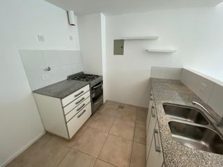 Foto 4 de Departamento de 2 ambientes en calle 3 e/ 37 y 38