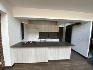 Foto 38 de Casa en Arriendo en Envigado El Escobero