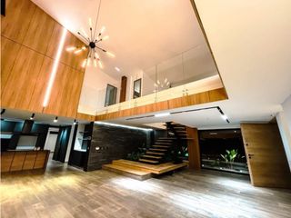 Foto 48 de Casa en Arriendo en Envigado El Escobero