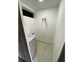 Foto 32 de Casa en Arriendo en Envigado El Escobero