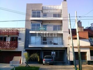 Foto 2 de Departamento - Banfield Este
