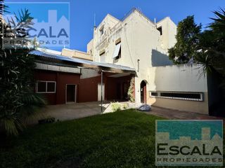 Foto 2 de CASA PARA USO COMERCIAL EN ALQUILER