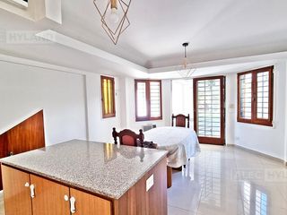 Foto 11 de Casa  en alquiler de 3 dormitorios con pileta en Lomas Jockey, San Isidro