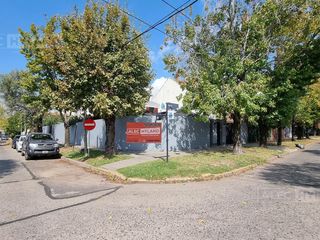 Foto 3 de Casa  en alquiler de 3 dormitorios con pileta en Lomas Jockey, San Isidro