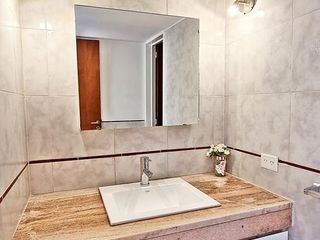 Foto 20 de Casa  en alquiler de 3 dormitorios con pileta en Lomas Jockey, San Isidro