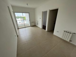 Foto 2 de Departamento de 1 dormitorio con vestidor, en Alquiler en La Plata
