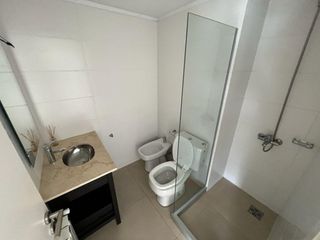 Foto 6 de Departamento de 1 dormitorio con vestidor, en Alquiler en La Plata