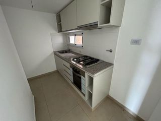 Foto 3 de Departamento de 1 dormitorio con vestidor, en Alquiler en La Plata