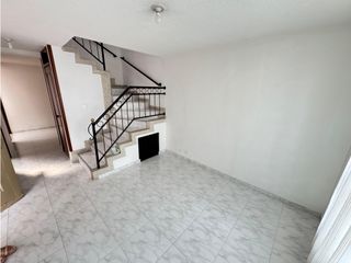 Foto 2 de SE ARRIENDA CASA EN CONJUNTO CERRADO GALICIA, AL NORTE DE ARMENIA.