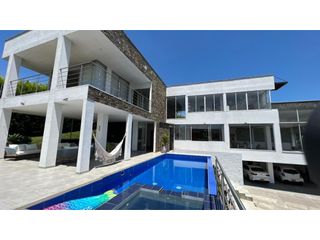 Foto 2 de Casa en conjunto, en arriendo, zona San Bernardo del Viento, Manizales