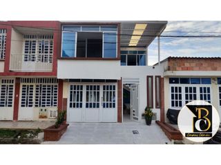 Foto 1 de ARRIENDO APARTAMENTO TRES HABITACIONES BARRIO LLANO VARGAS YOPAL