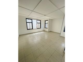 Foto 11 de CASA COMERCIAL EN ARRIENDO EN EL TABOR