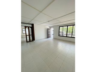 Foto 4 de CASA COMERCIAL EN ARRIENDO EN EL TABOR