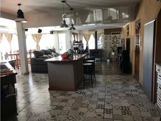 Foto 5 de Casa 6 Ambientes, Grandes Comodidades-Oportunidad!! Retasada