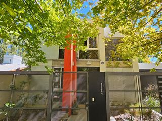 Foto 14 de INDEXA VENDE Casa de diseño en barrio IUPA