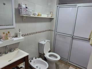 Foto 6 de IMPERDIBLE DEPARTAMENTO EN VENTA DE 2 DORMITORIOS CON PISCINA Y JARDÍN DE USO EXCLUSIVO.-