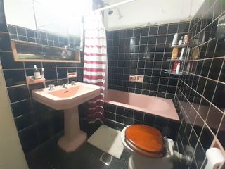 Foto 19 de Amplia casa con cochera y terraza de 110m2 en Nuñez