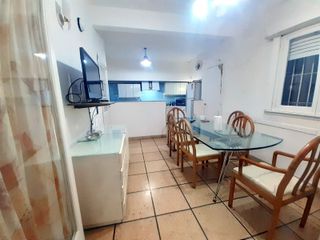 Foto 6 de Amplia casa con cochera y terraza de 110m2 en Nuñez