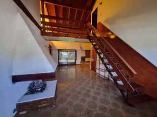 Foto 9 de Chalet en venta en Parque Johnston