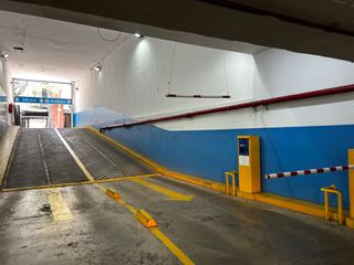 Foto 1 de VENTA COCHERA EN RECOLETA- SOBRE LAS HERAS