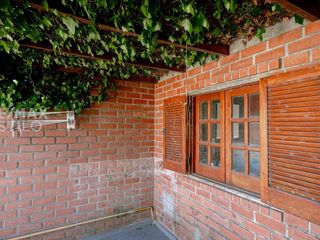 Foto 32 de Venta 2 casas en block, 5 dormit 4 baños Ringuelet