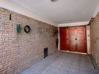 Foto 18 de Venta 2 casas en block, 5 dormit 4 baños Ringuelet