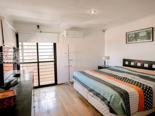 Foto 9 de Venta 2 casas en block, 5 dormit 4 baños Ringuelet