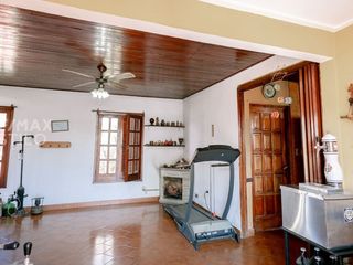 Foto 25 de Venta 2 casas en block, 5 dormit 4 baños Ringuelet