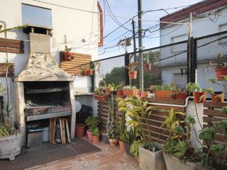 Foto 28 de CASA LOTE PROPIO 4 AMB TERRAZA PARQUE AVELLANEDA