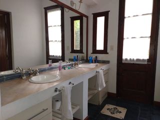 Foto 42 de ALQUILER LINDISIMA CASA TOTALMENTE AMUEBLADA