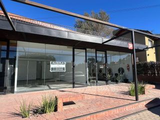 Foto 1 de Local en Alquiler frente al Shopping de Villa Allende