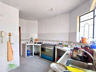 Foto 7 de VENTA CASA 190 M2 PRO LIMA LOS OLIVOS