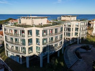 Foto 41 de Cariló | Penthouse Torres de Mar