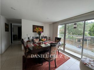 Foto 2 de VENTA APARTAMENTO EN EDIFICIO SOLRIUM 2 PARQUEADEROS