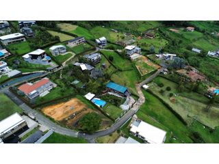 Foto 2 de LOTE EN VENTA EN EXCLUSIVA PARCELACIÓN