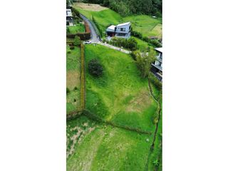 Foto 1 de LOTE EN VENTA EN EXCLUSIVA PARCELACIÓN