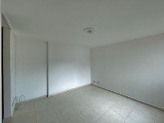 Foto 7 de Apartamento en envigado cerca a la avenida Poblado