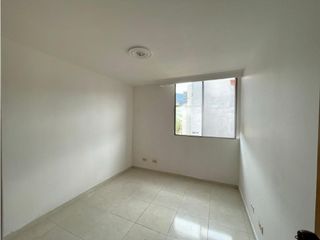 Foto 2 de Apartamento en envigado cerca a la avenida Poblado