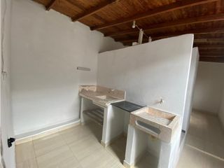 Foto 1 de APARTA ESTUDIO SENCILLO EN CAMPO VALDEZ
