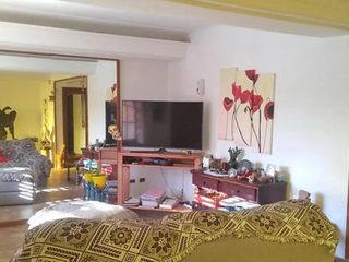 Foto 2 de Casa en venta - 4 Dormitorios 5 Baños - Cochera - 620Mts2 - Villa Elvira