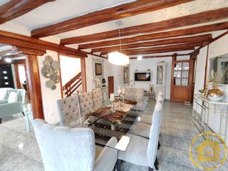 Foto 4 de Casa Independiente 4 habitaciones una en planta baja, amplio patio, bbq, jacuzzi, Valle Los Chillos